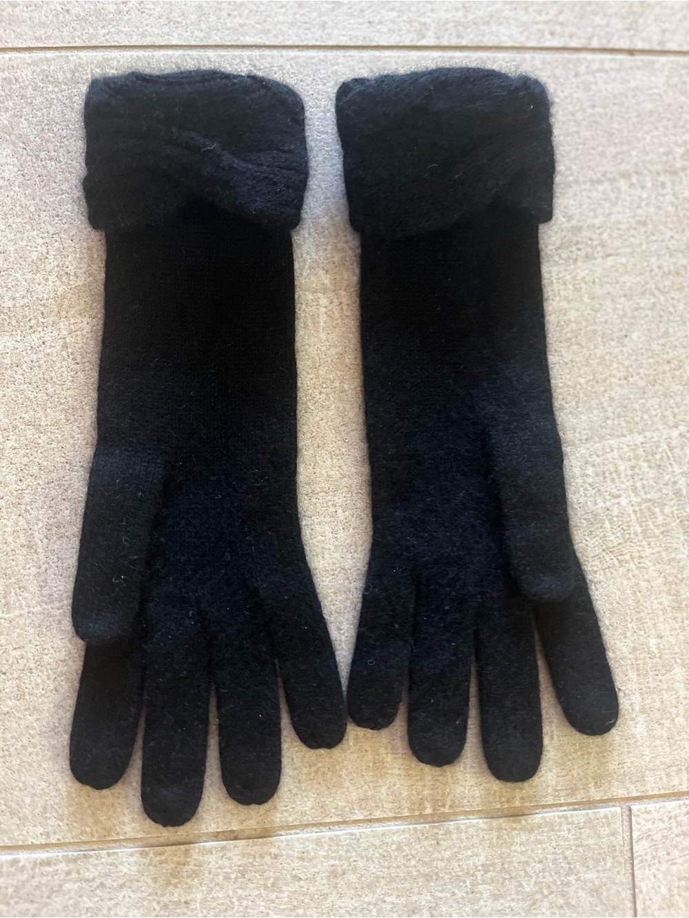 Black Women's cashmere Knit Gloves Nordstrom small